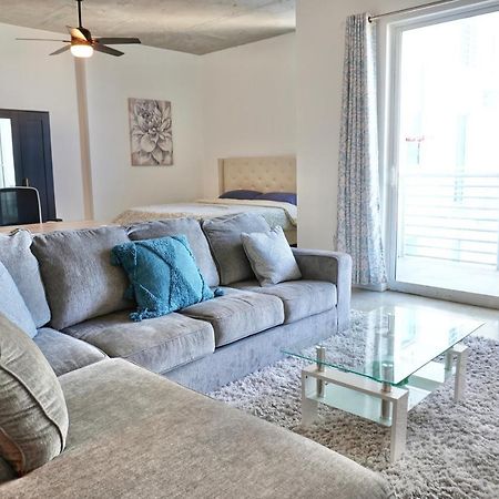 1Br Loft In Downtown With Bay View And Workspace Маями Екстериор снимка