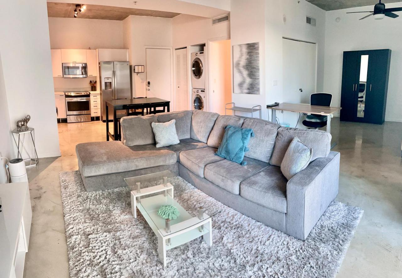 1Br Loft In Downtown With Bay View And Workspace Маями Екстериор снимка
